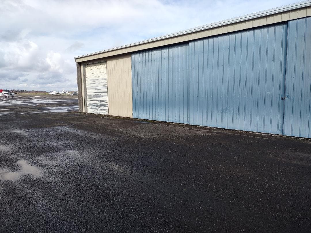 Bellingham T-Hangar For Sale 2