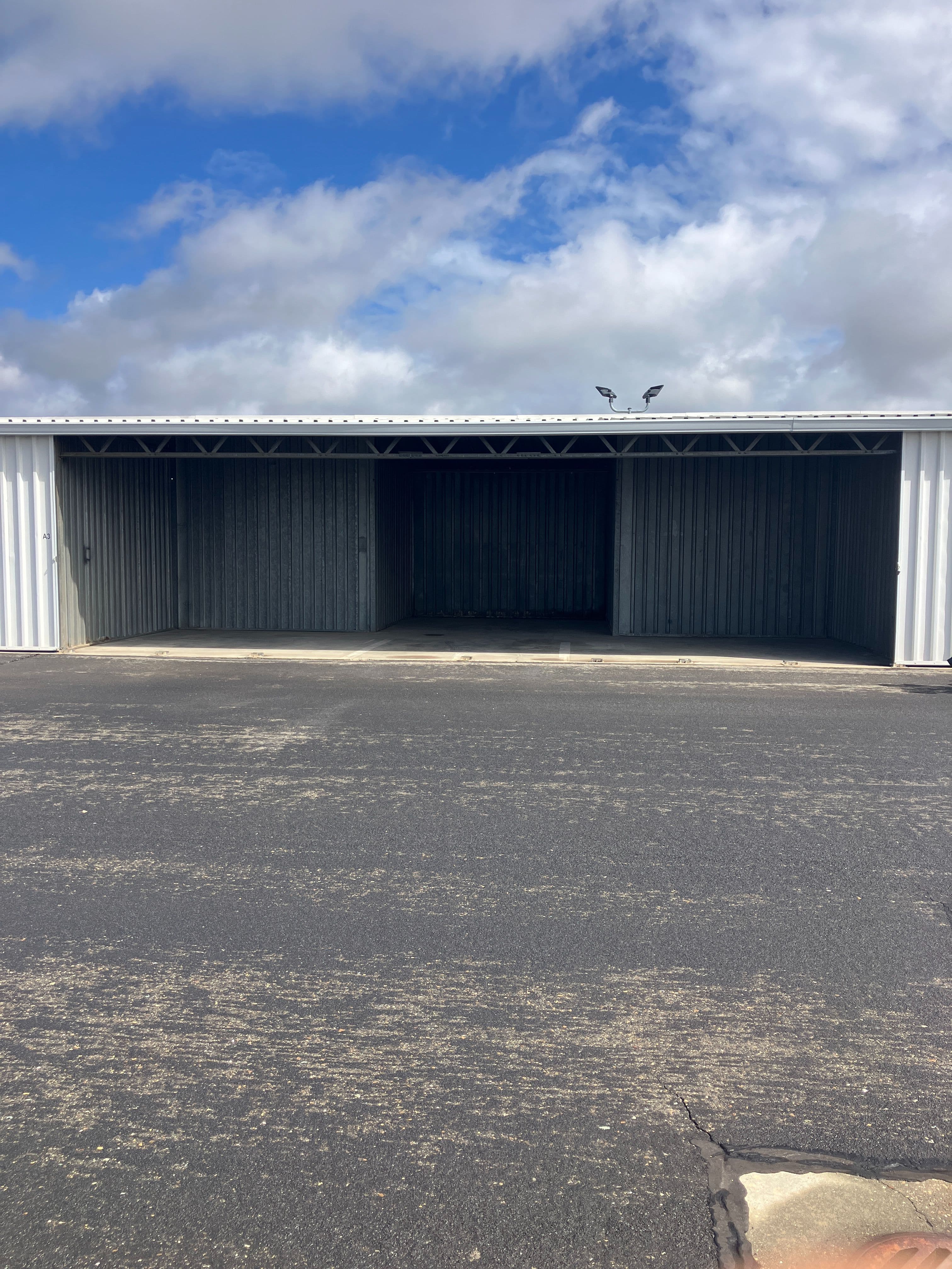 T-Hangar Vacancy Row A 5