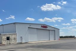 hangar popup image 3