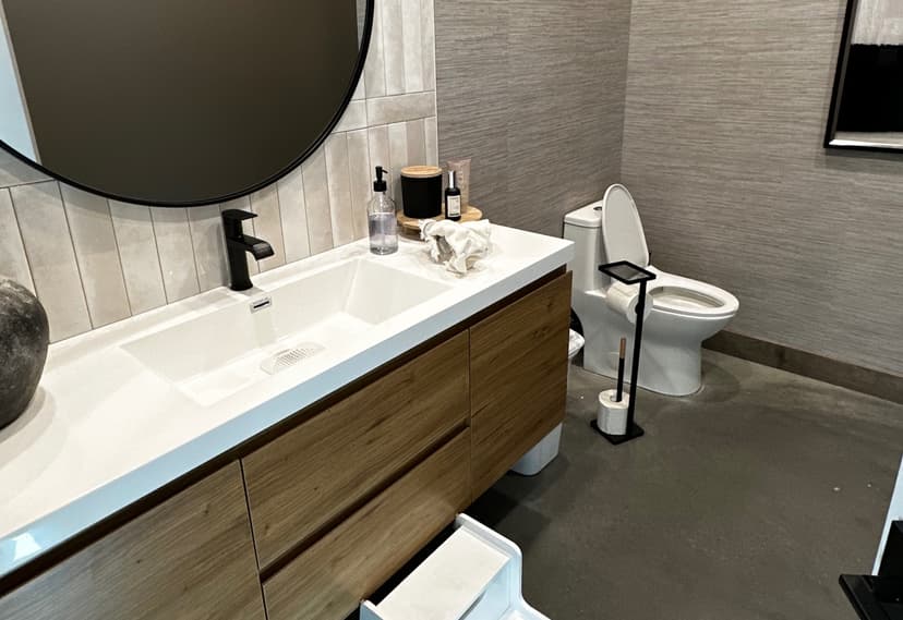 hangar popup image 2