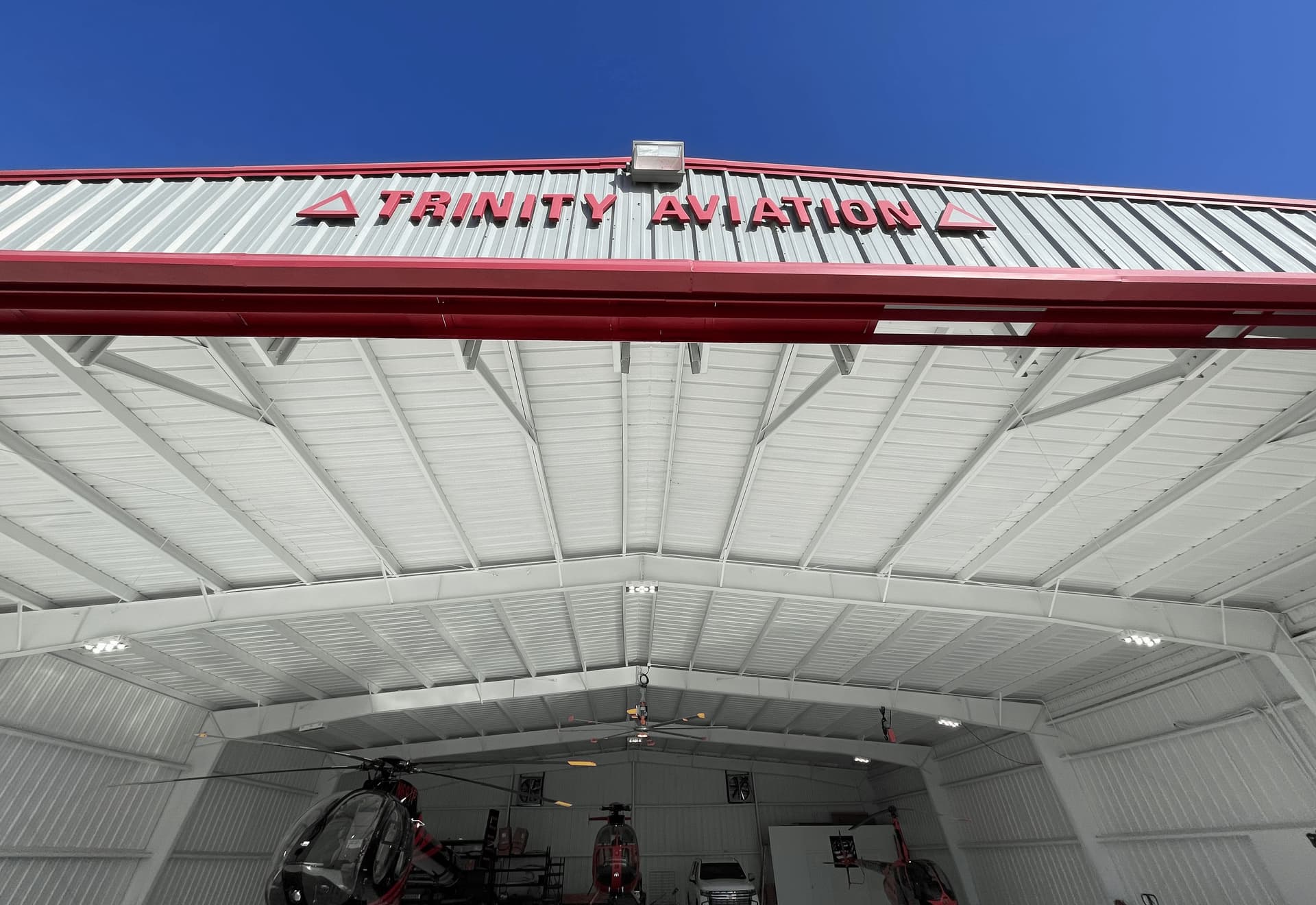 hangar popup image 1