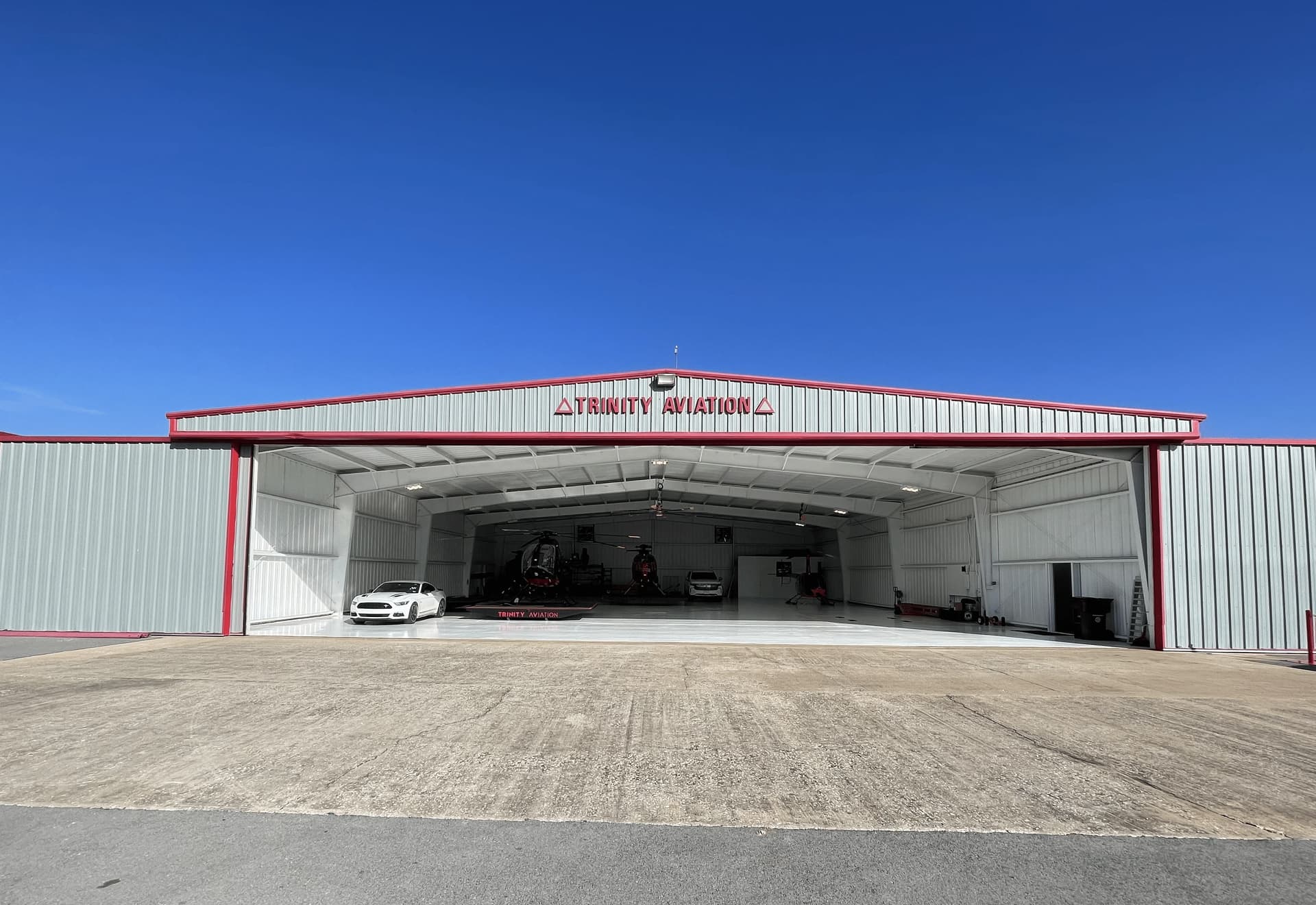 hangar popup image 2