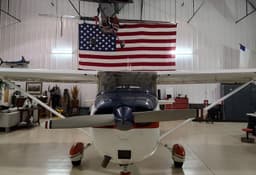 hangar popup image 1