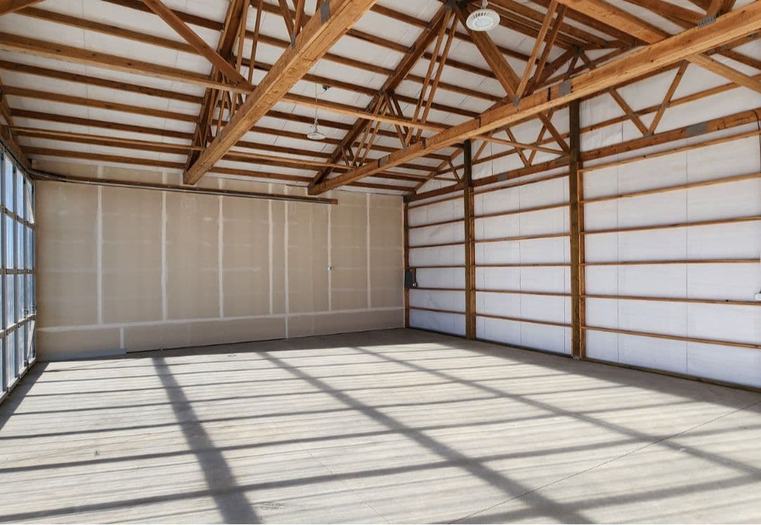 hangar popup image 4