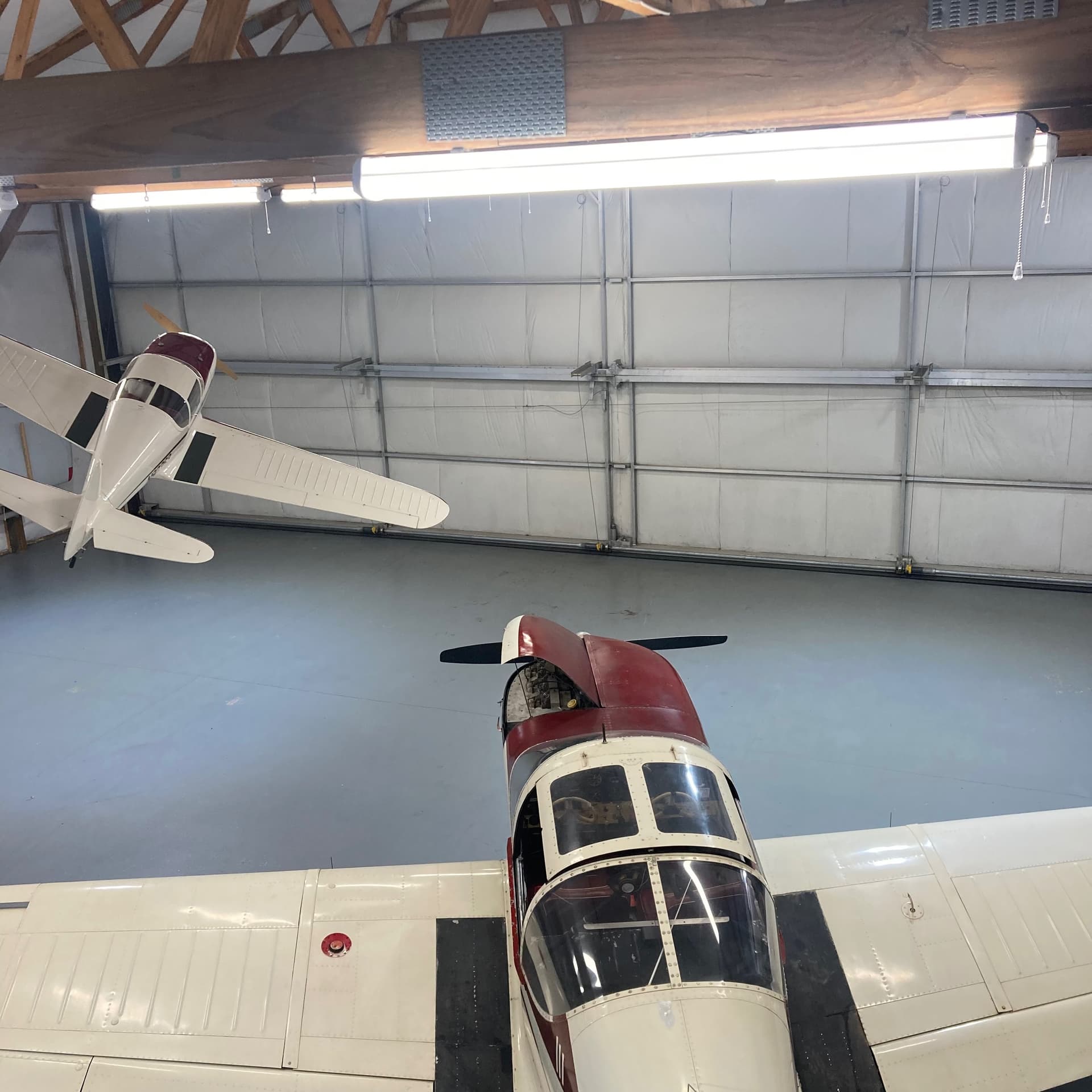 hangar popup image 5