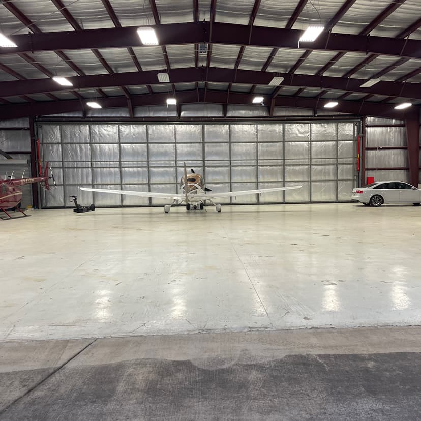 hangar popup image 1