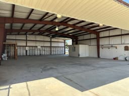 hangar popup image 2