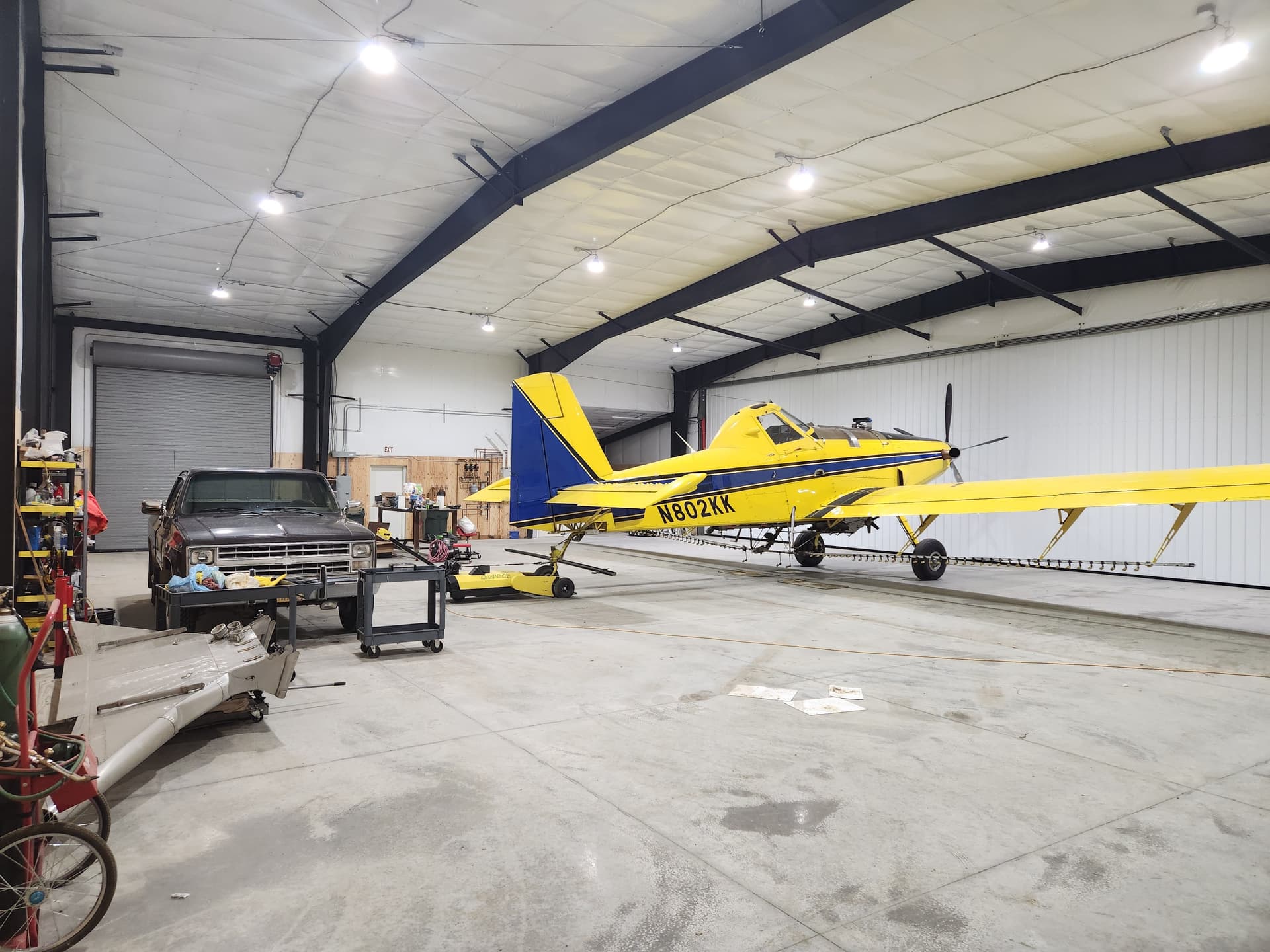 hangar popup image 6