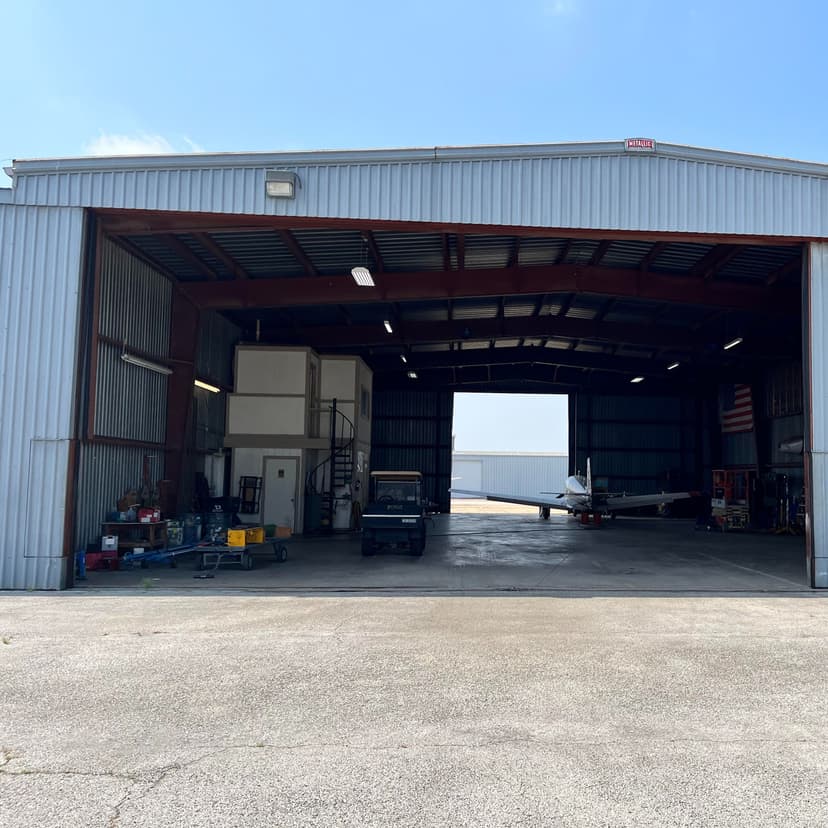 hangar popup image 4
