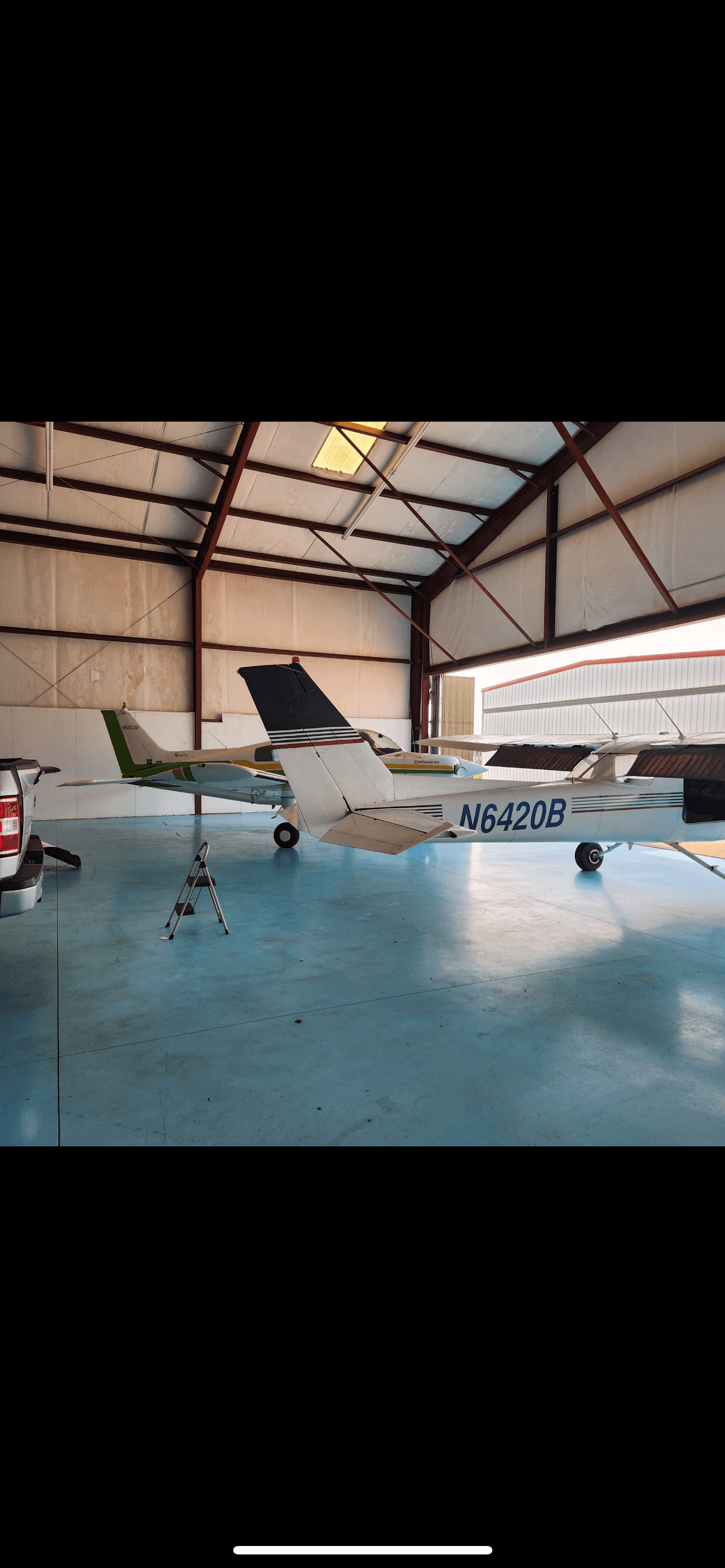 hangar popup image 3
