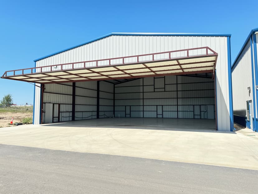 hangar popup image 1