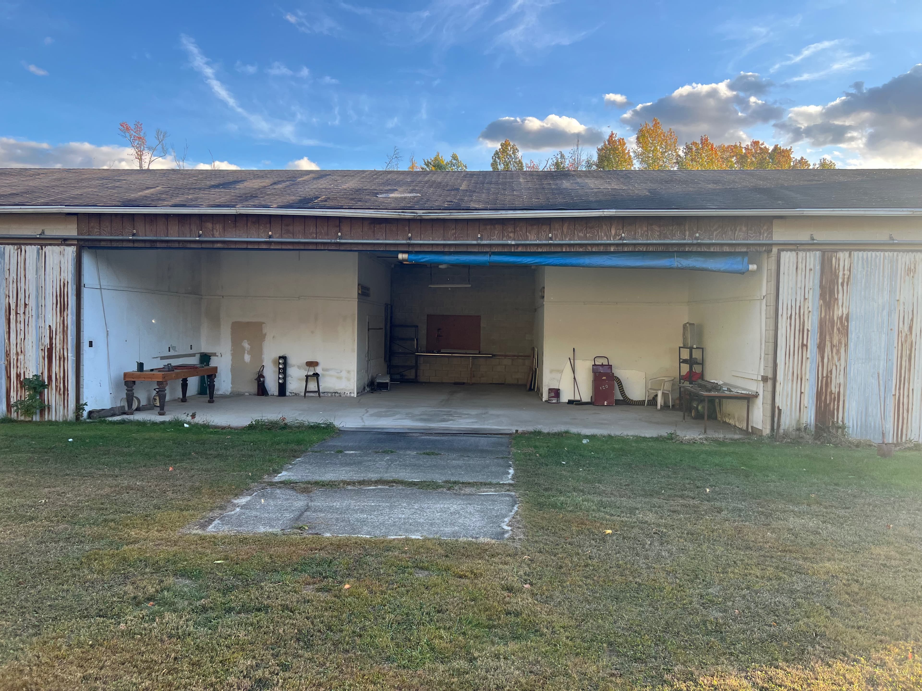 hangar popup image 2