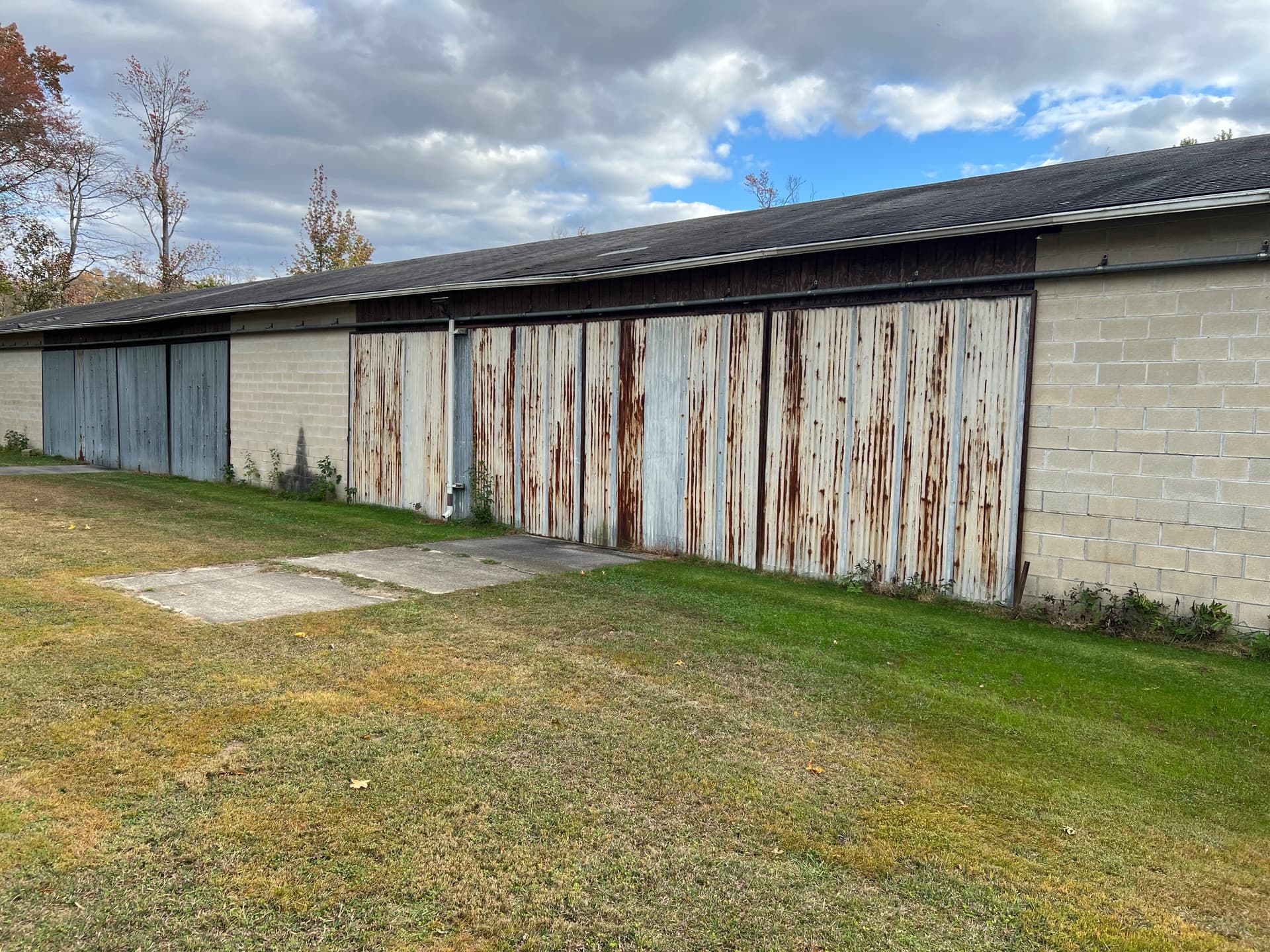 hangar popup image 3