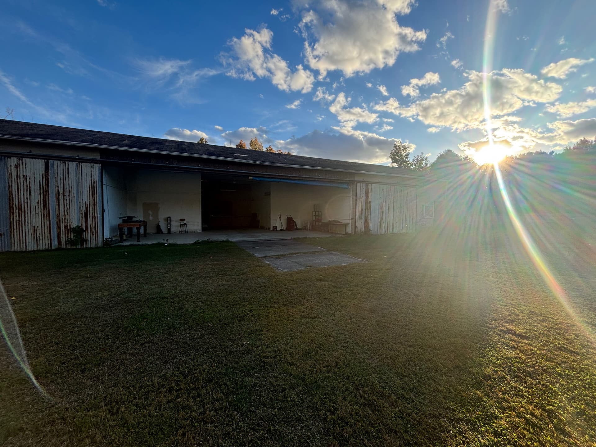 hangar popup image 4