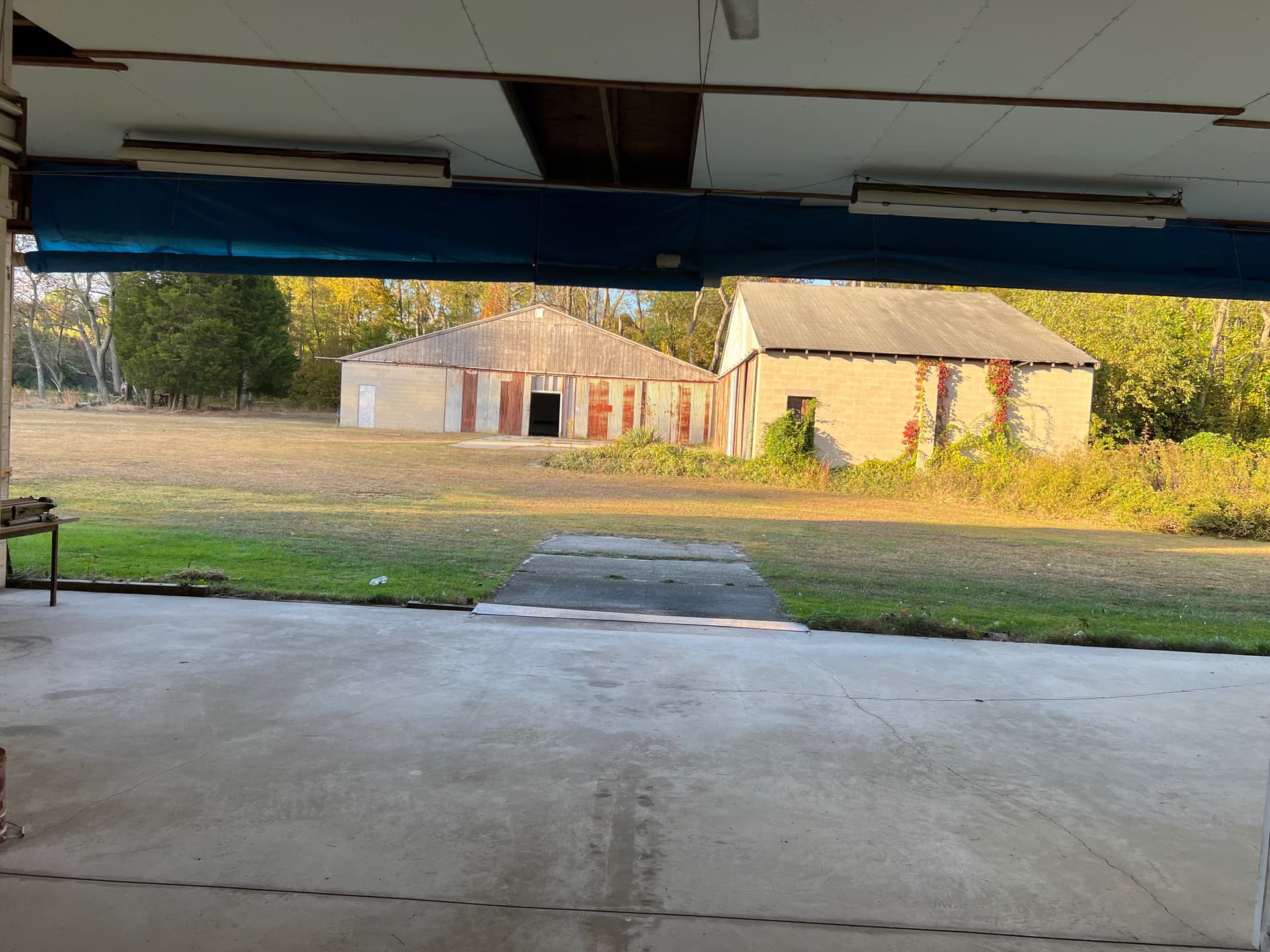 hangar popup image 5