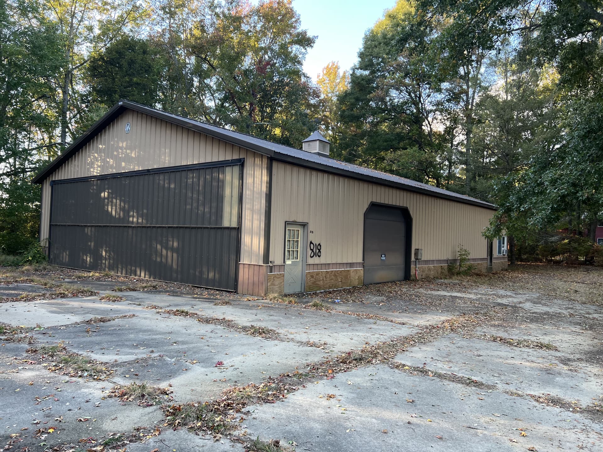 hangar popup image 10
