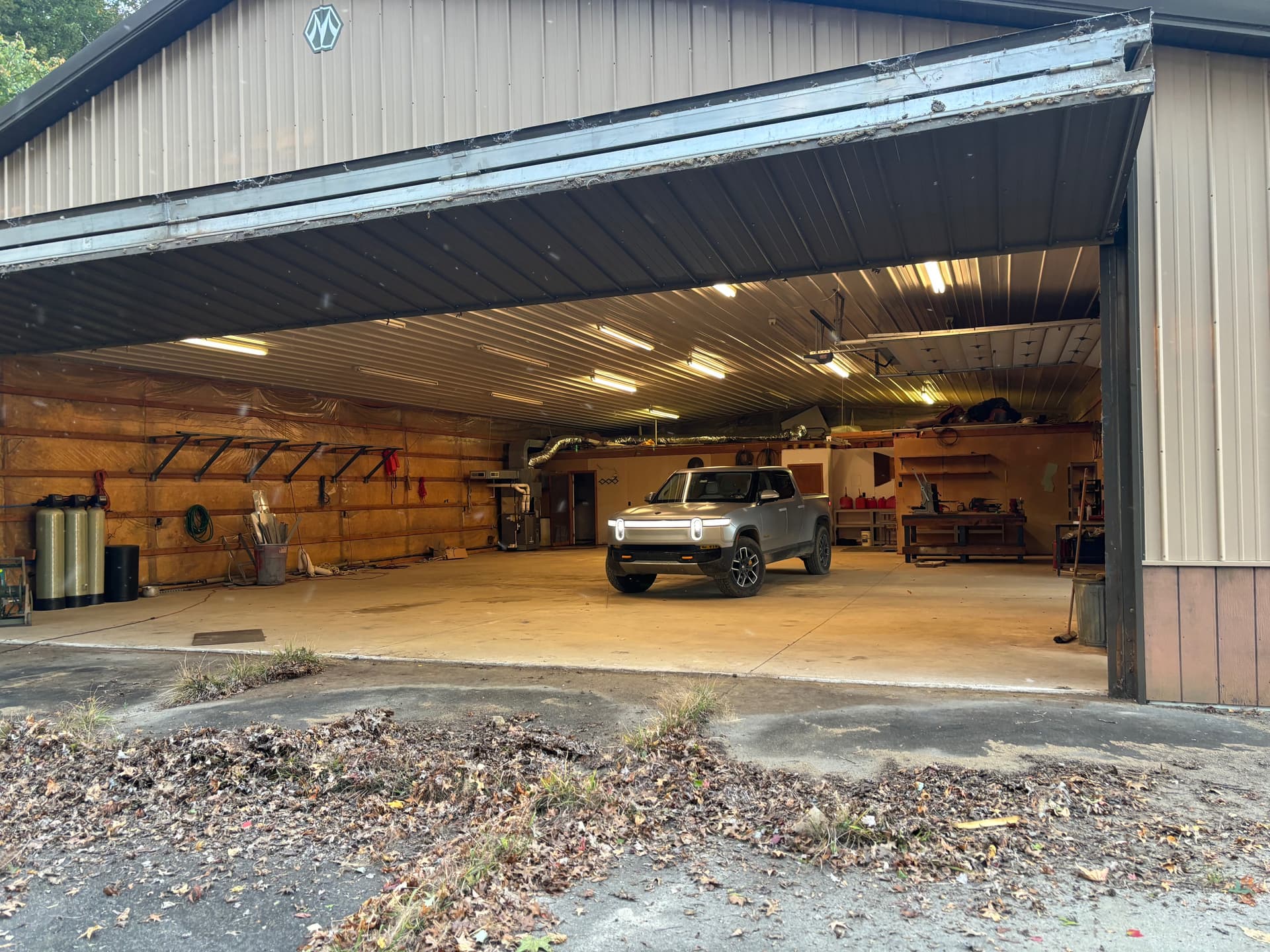 hangar popup image 6