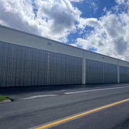 hangar popup image 2