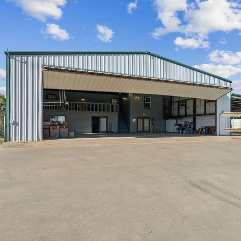 hangar popup image 1