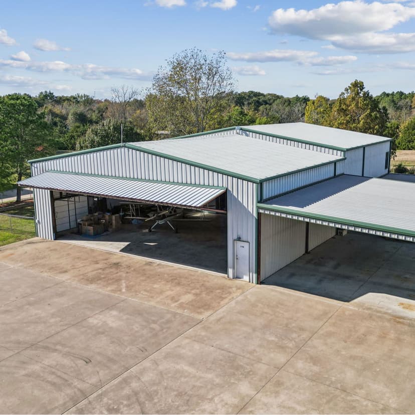 hangar popup image 3