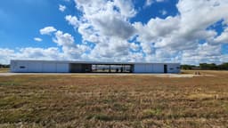 hangar popup image 12