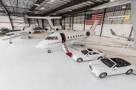 hangar popup image 3