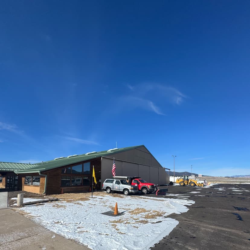 hangar popup image 2