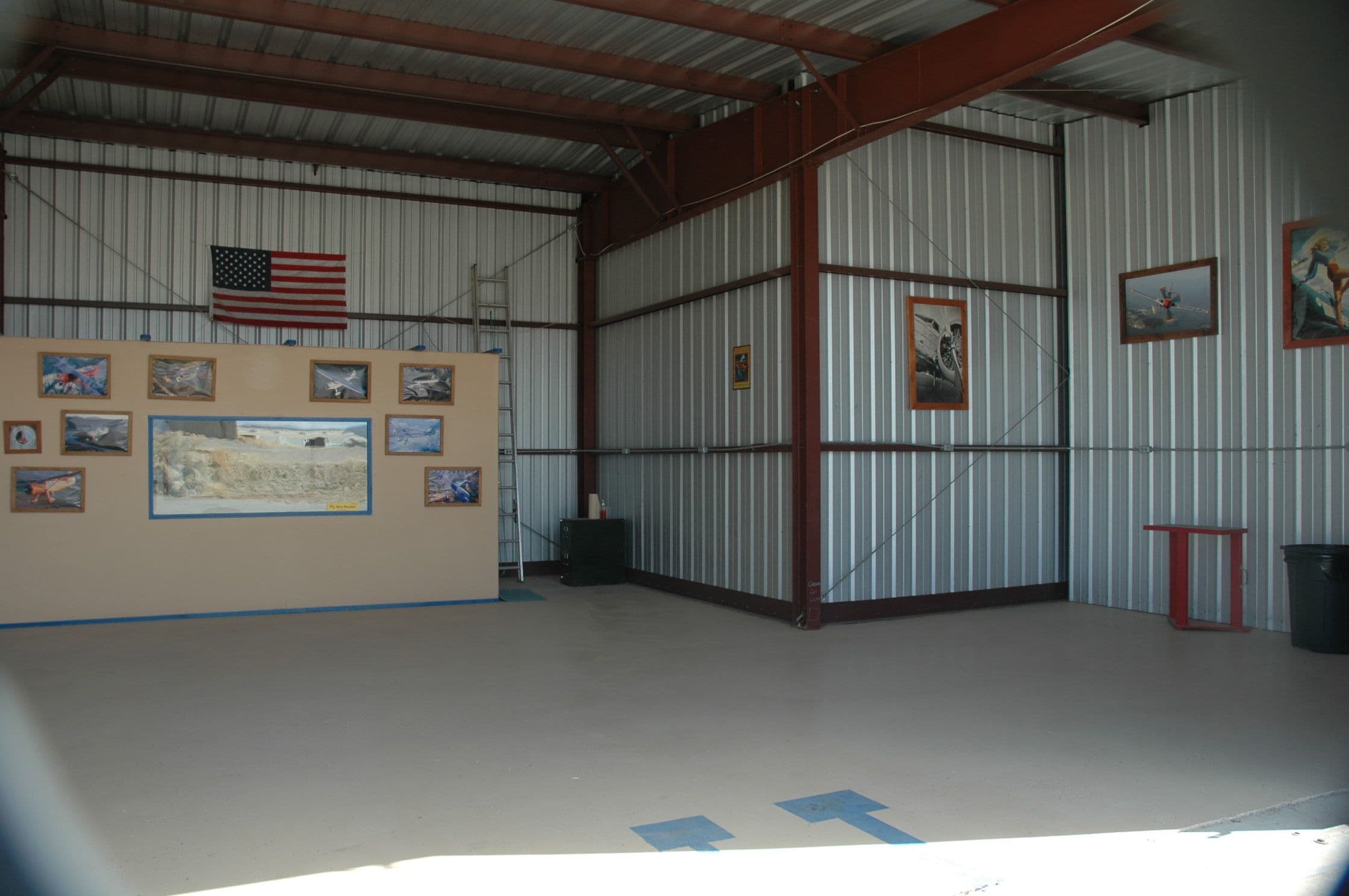 hangar popup image 4