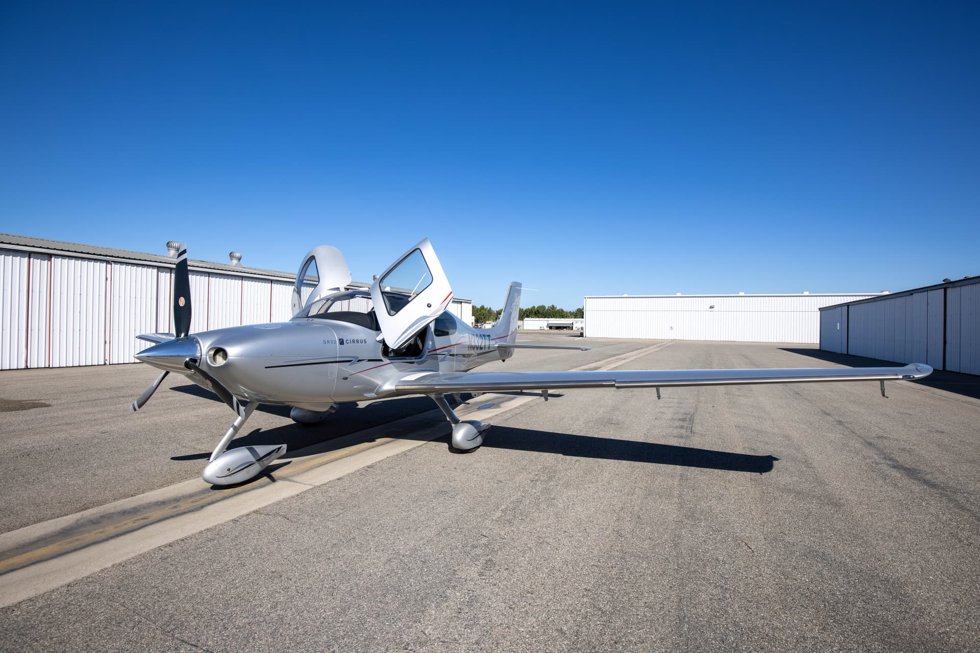 hangar popup image 4