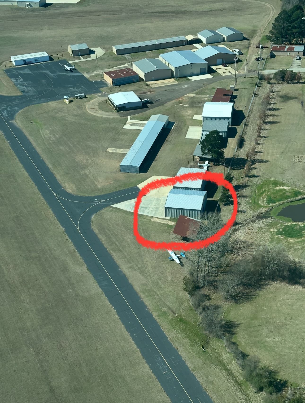 hangar popup image 1