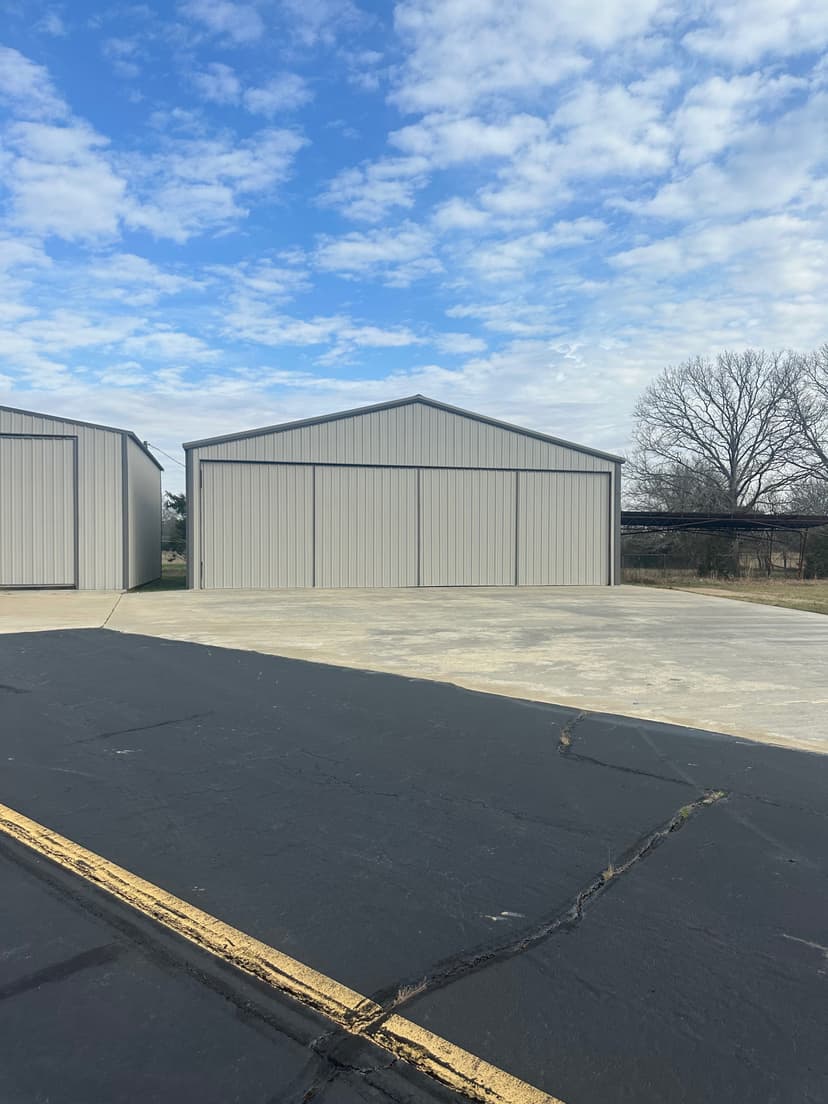 hangar popup image 2