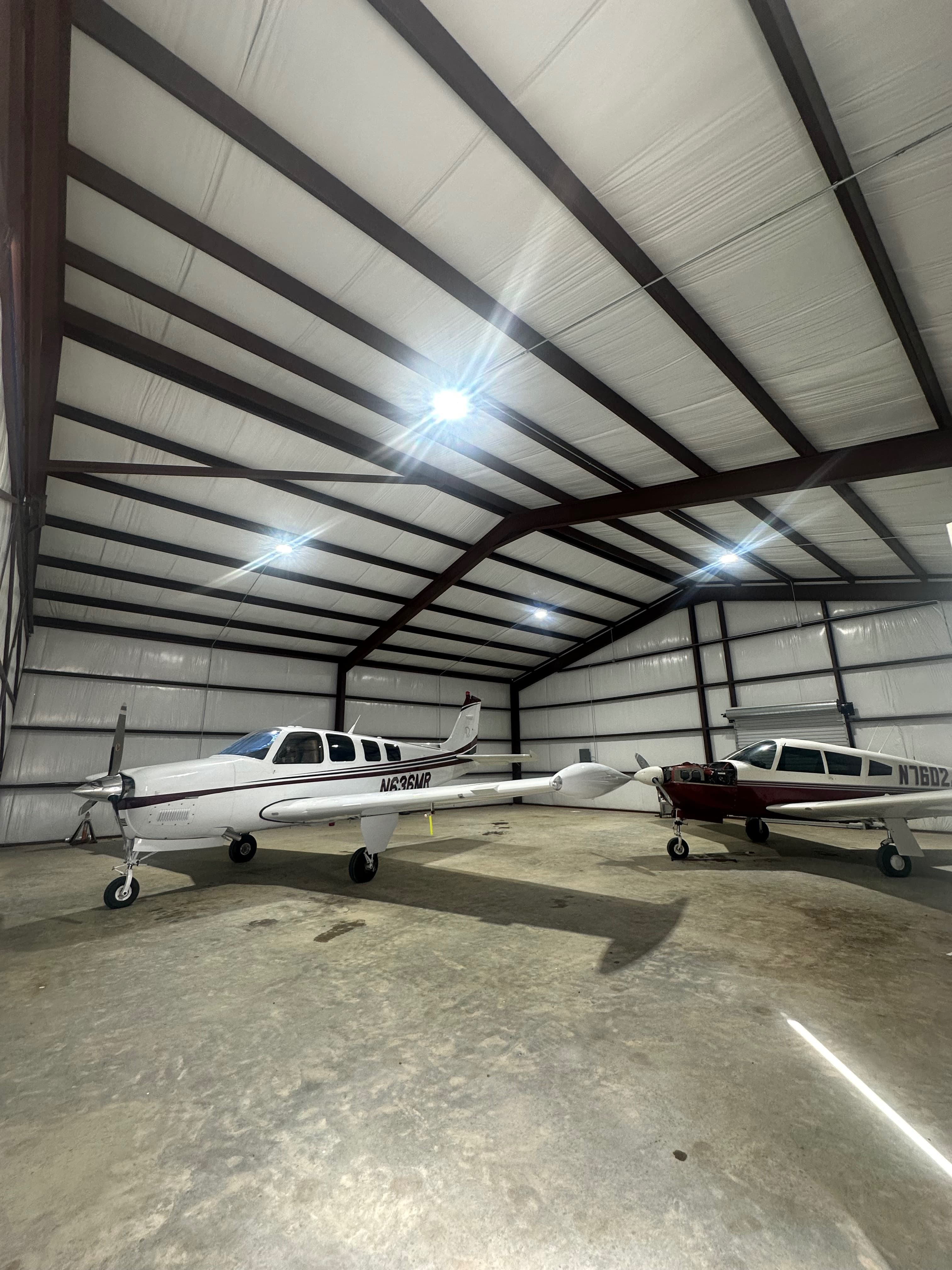 hangar popup image 5
