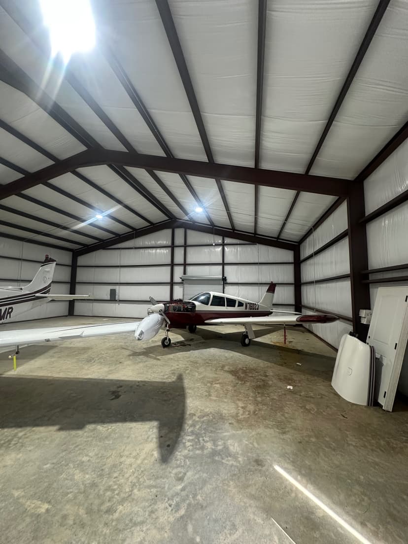 hangar popup image 6