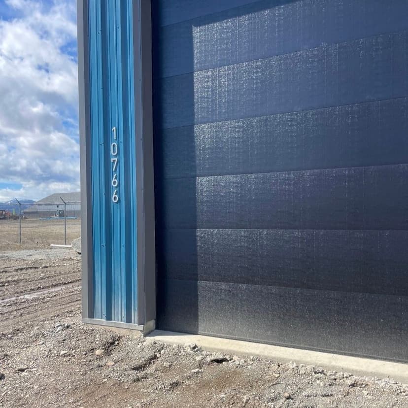 hangar popup image 2