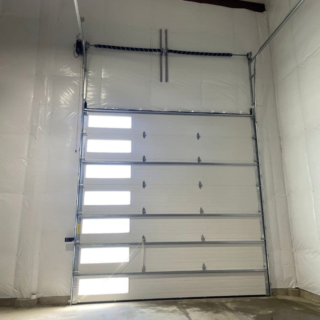 hangar popup image 7