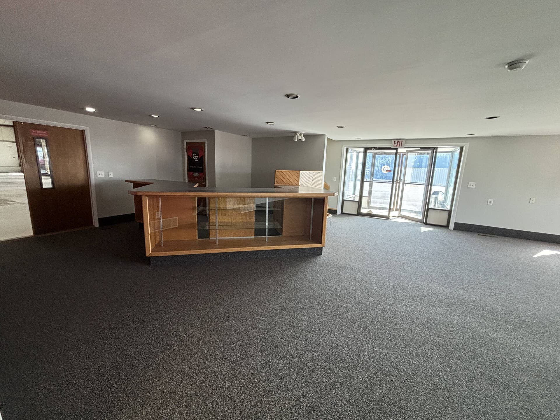 hangar popup image 10