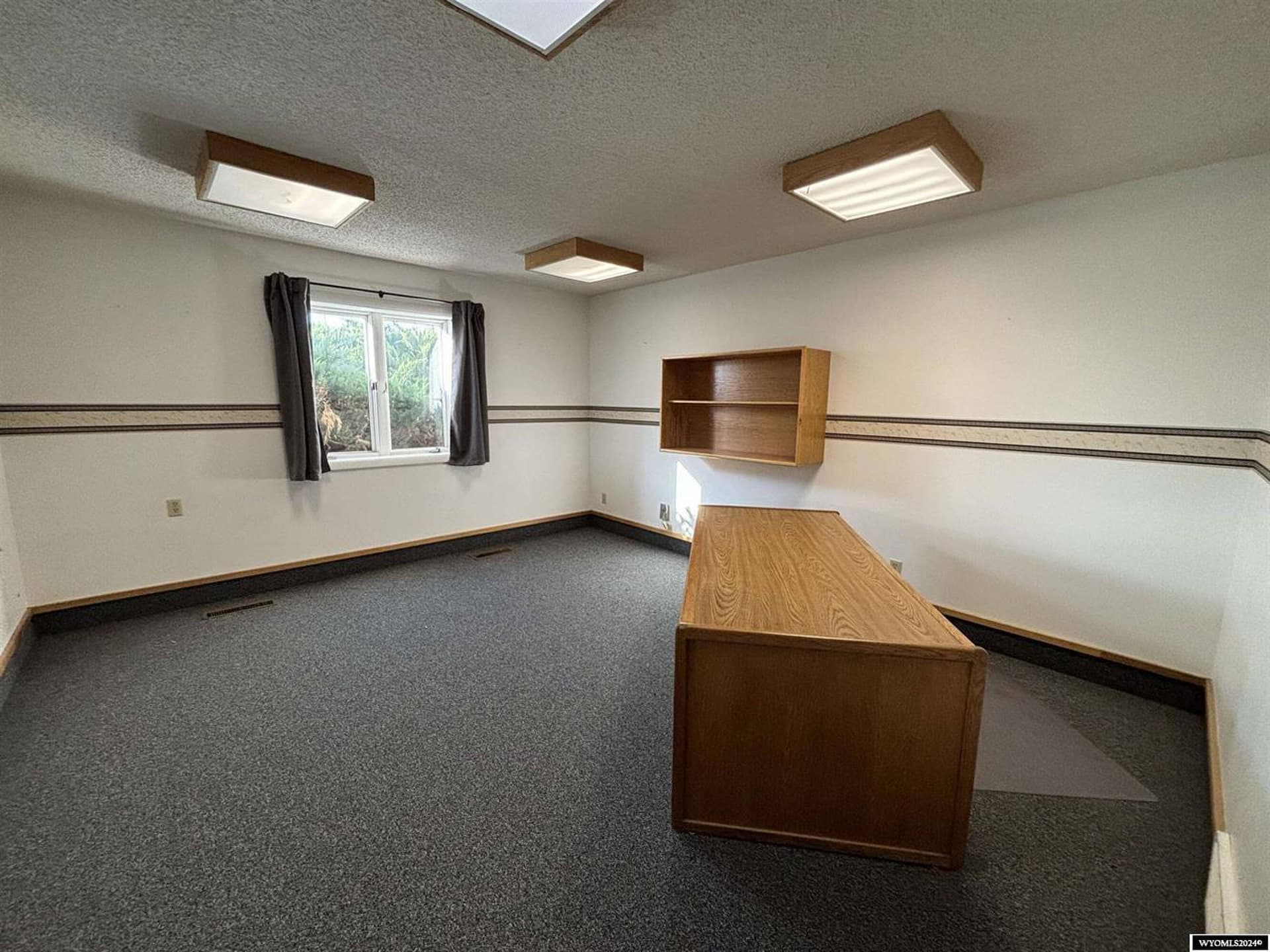 hangar popup image 11