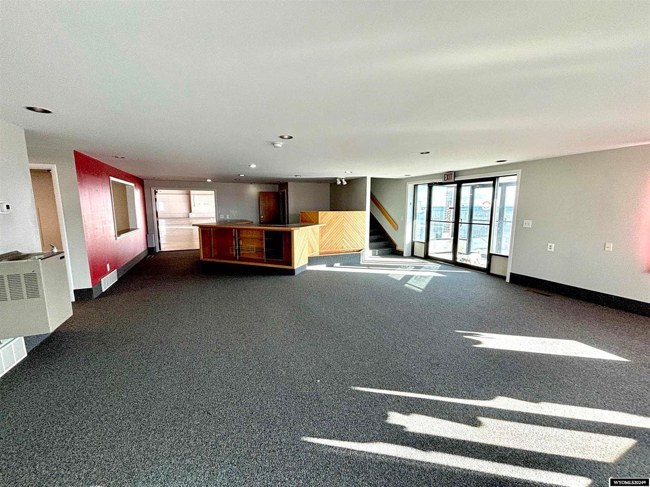 hangar popup image 5