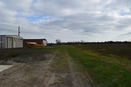 hangar popup image 5