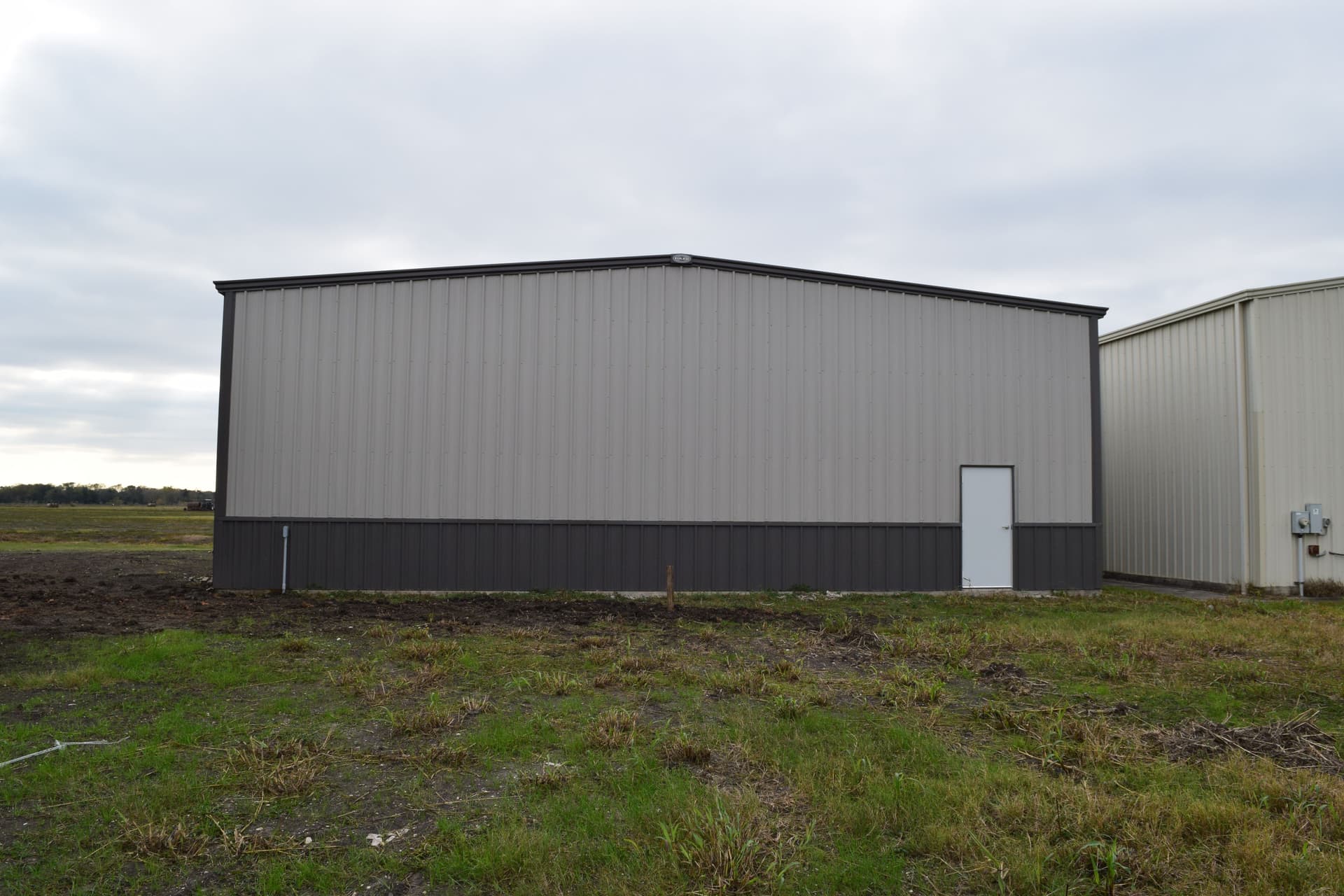 hangar popup image 9