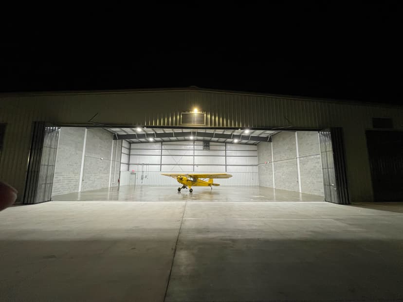 hangar popup image 2