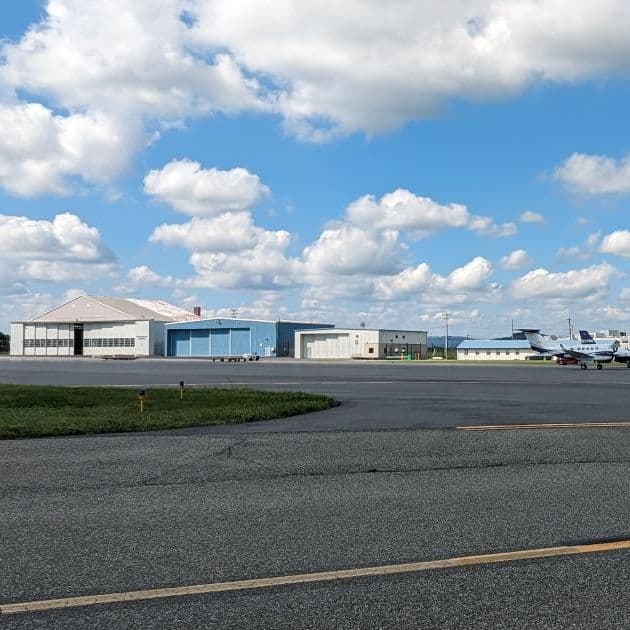hangar popup image 2