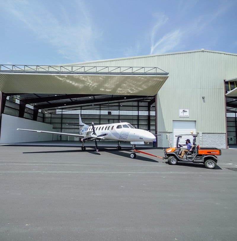 hangar popup image 10