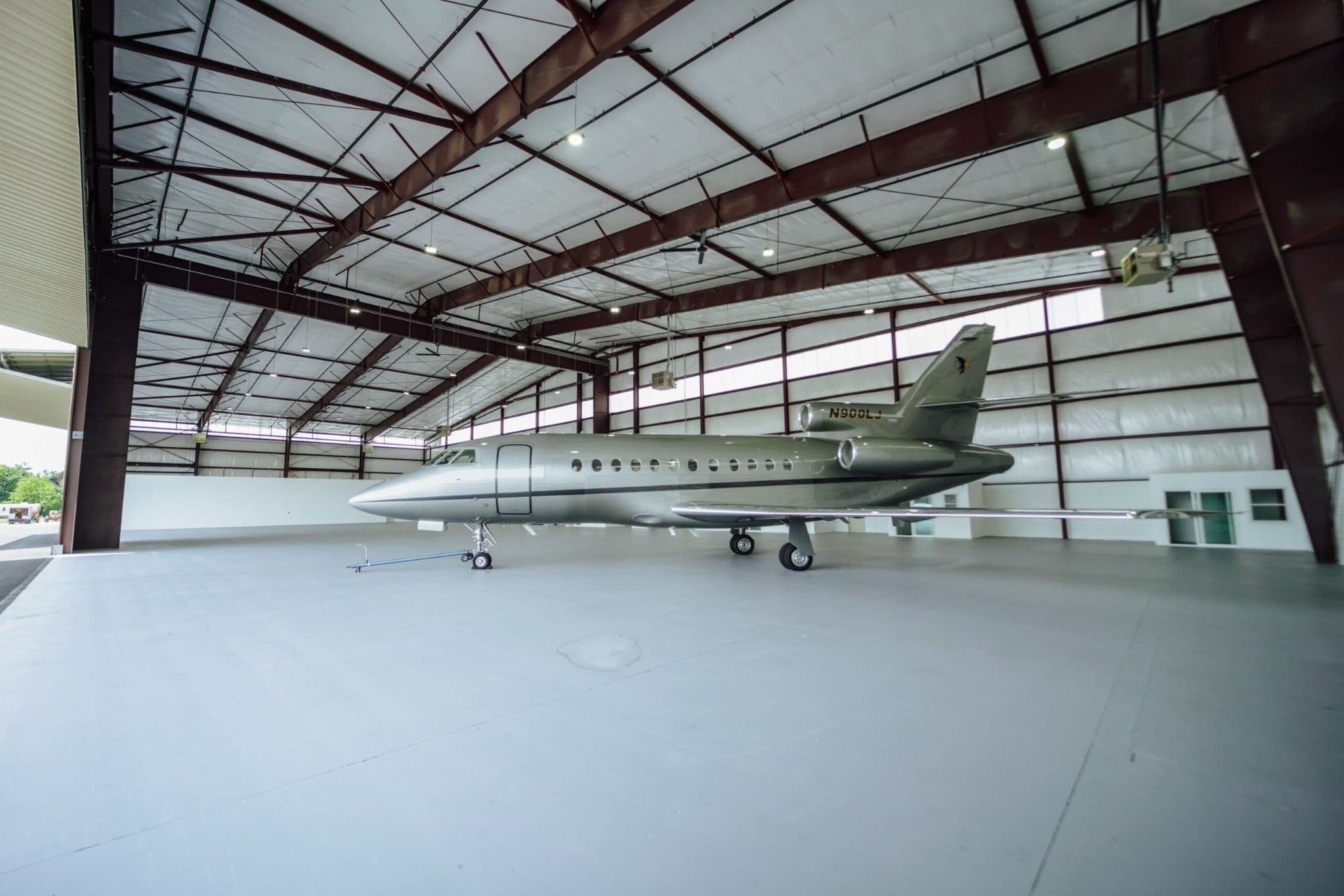 hangar popup image 2