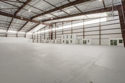hangar popup image 7