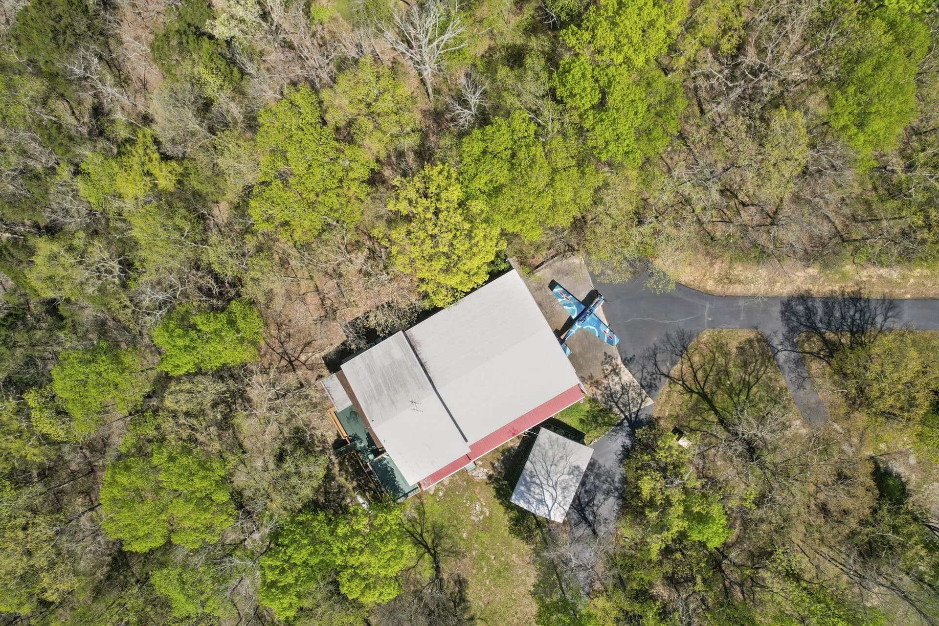 hangar popup image 15