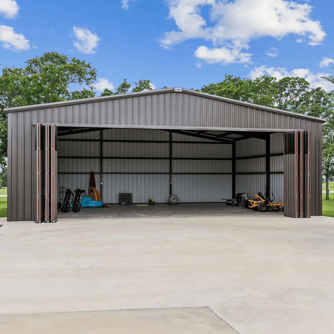 hangar popup image 5