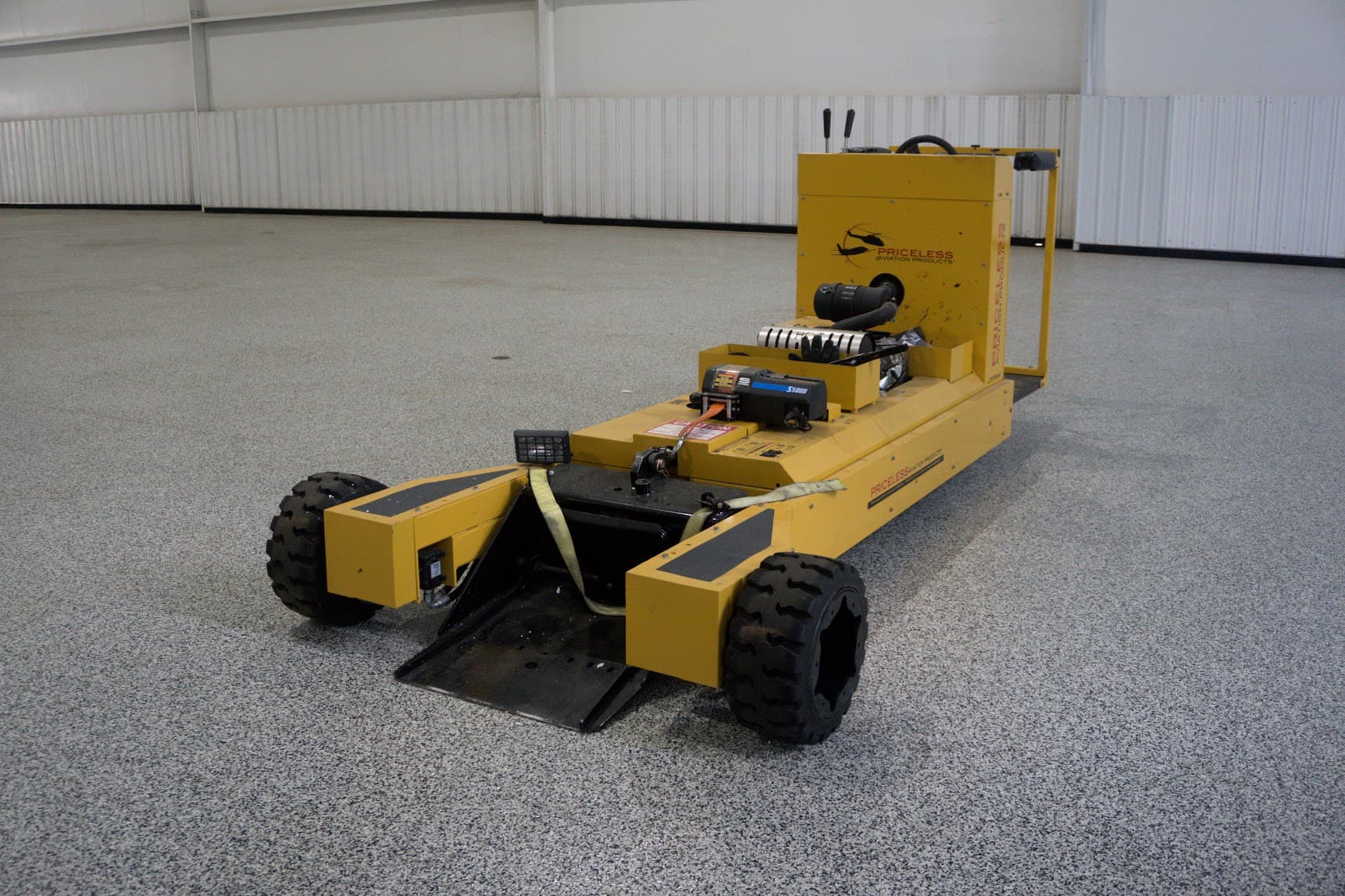 hangar popup image 7