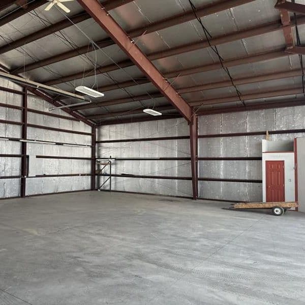 hangar popup image 5