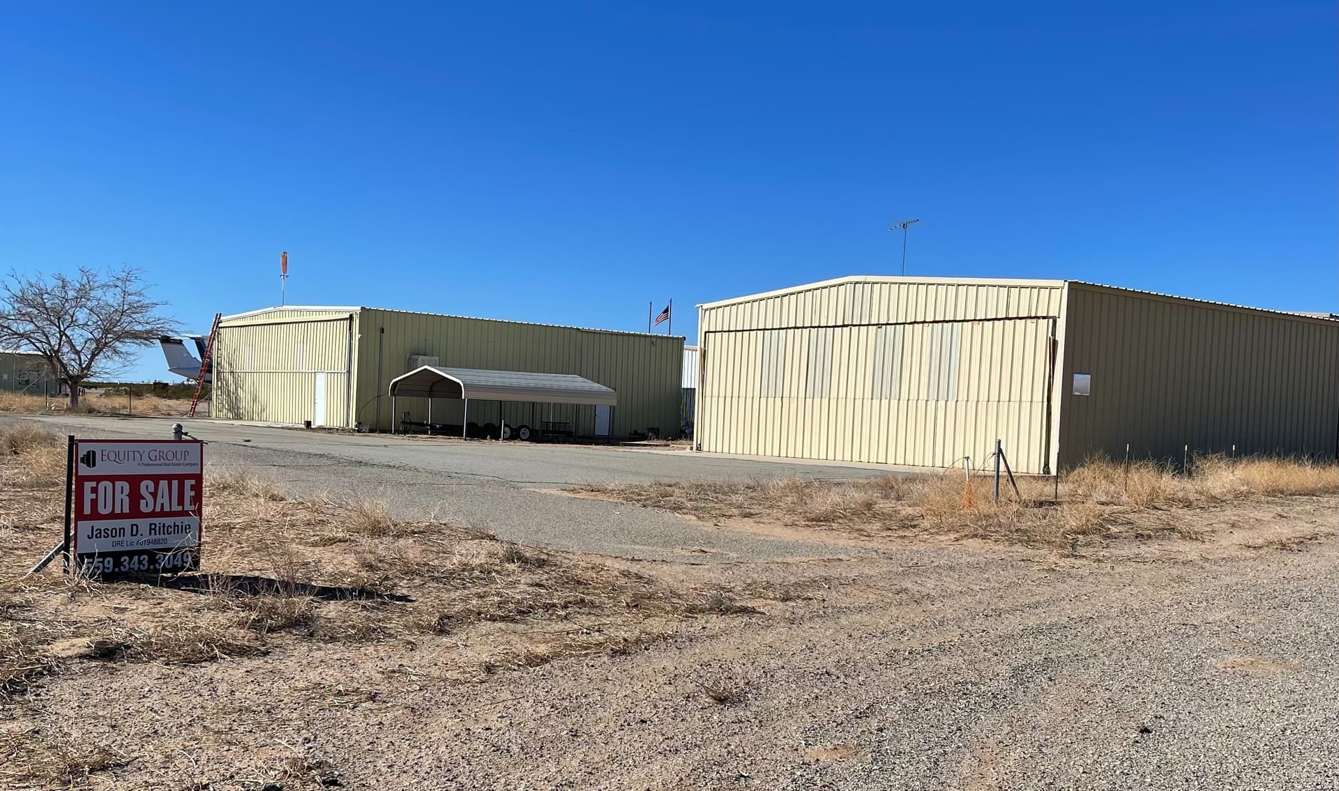 hangar popup image 3